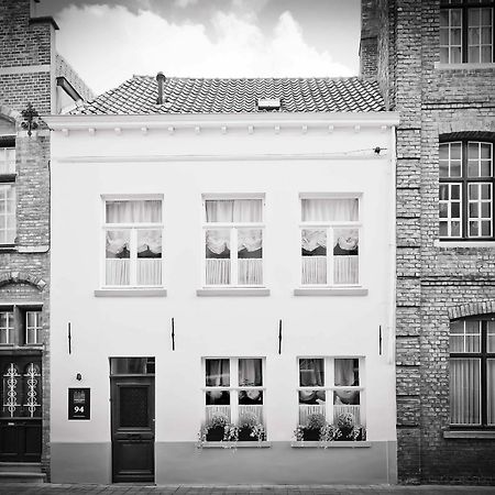 Guesthouse Groeninghe In The Centre Of Bruges Exterior photo